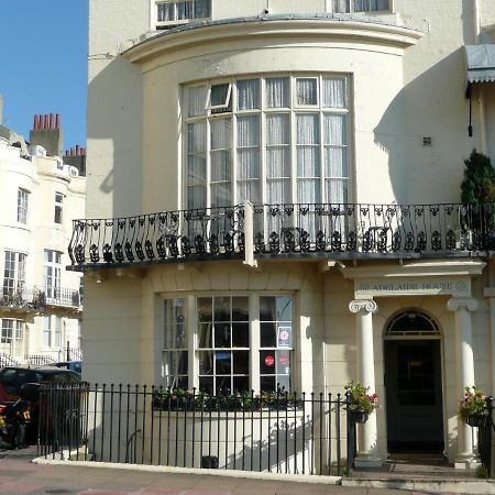 Готель Adelaide House Лутон Екстер'єр фото